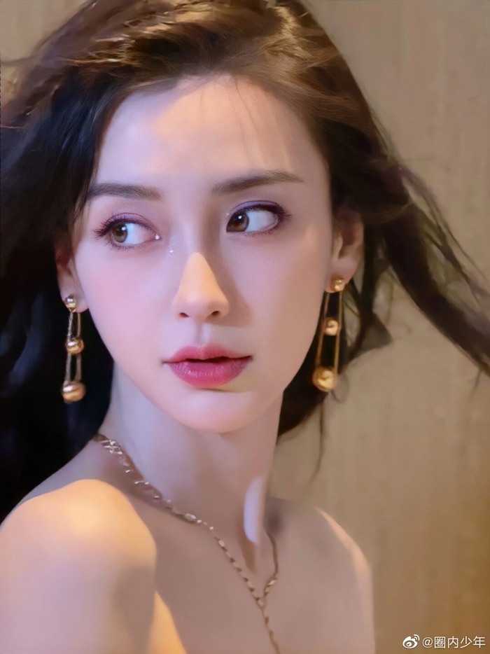 angelababy的粉色眼影,是不是只有这张脸涂粉色眼影才这么好看!