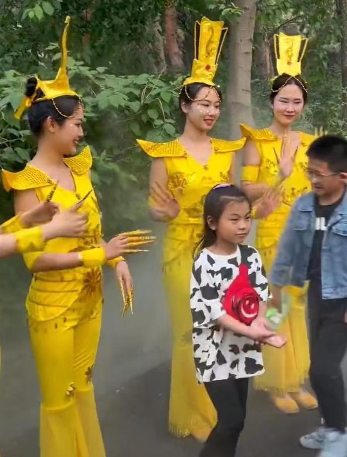 这谁能不心动啊！西游记诶这可是！