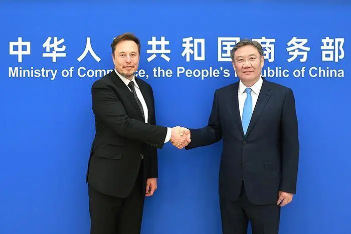 　　2023年5月31日，商务部部长王文涛会见马斯克。图自商务部网站
