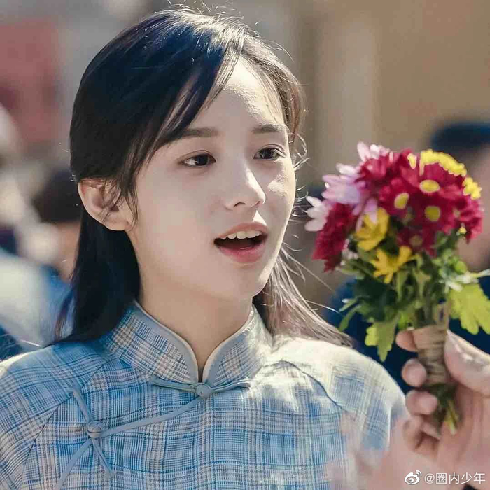 周也的捧花头像,美女都爱用的美女头像哦!|周也_新浪新闻