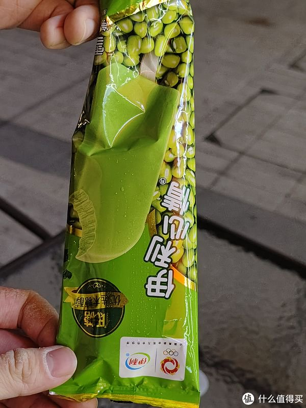 伊利绿色心情一款不到两元钱的绿豆冰棍|伊利|绿豆冰棍|绿豆_新浪新闻