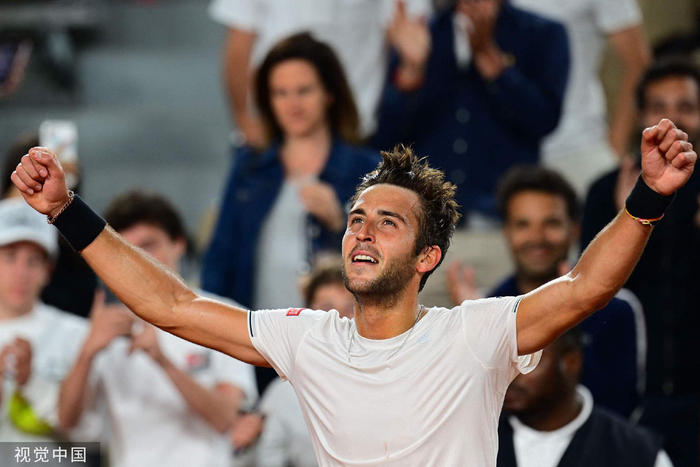 埃切维里成为本届法网男单八强当中唯一一位来自南美洲的球员。