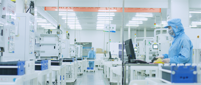 　　中节能太阳能镇江公司电池车间