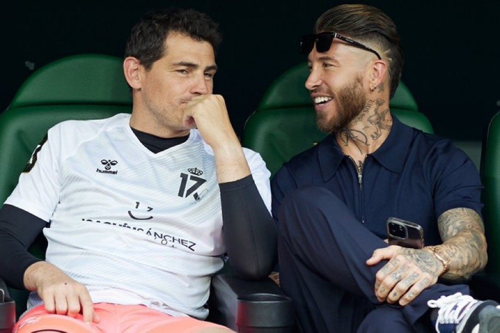 嘿,好久不见|皇马|塞尔吉奥·拉莫斯|卡西利亚斯_新浪新闻