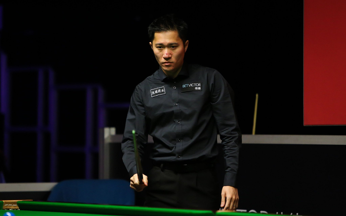 曹宇鹏提前解禁复出，并在今年2月的威尔士公开赛中击败了丁俊晖。 图/视觉中国