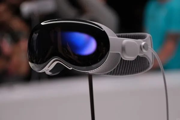 Vision Pro