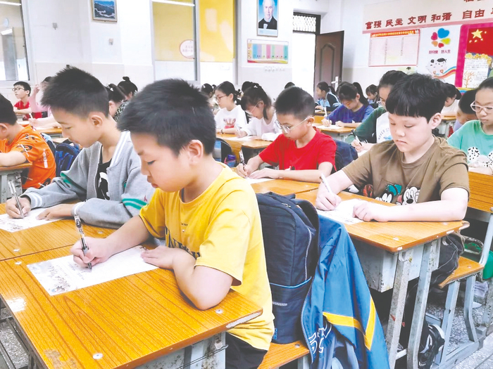     南宁市高新小学南校区举办2023年清廉文化书法比赛。（学校供图）