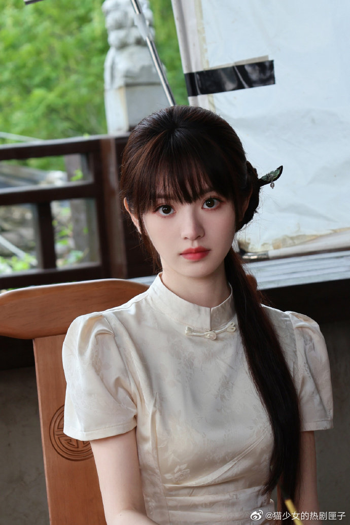 民国风|田曦|造型_新浪新闻