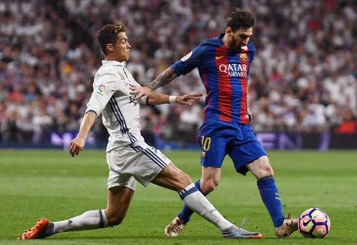 2016-2017赛季西甲联赛第33轮，巴萨客场对阵皇马（图片来源：东方IC）
