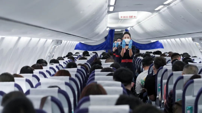 针对即将到来的暑运旺季，中联航进行了相应的部署和安排，将重点增设热门旅游航点