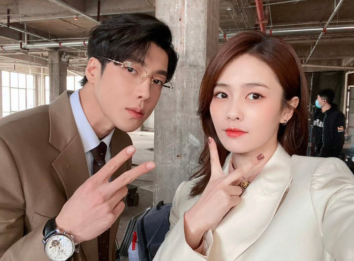 不是吧不是吧没想到白鹿竟然还是个dancer……|白鹿|高瀚宇_新浪新闻