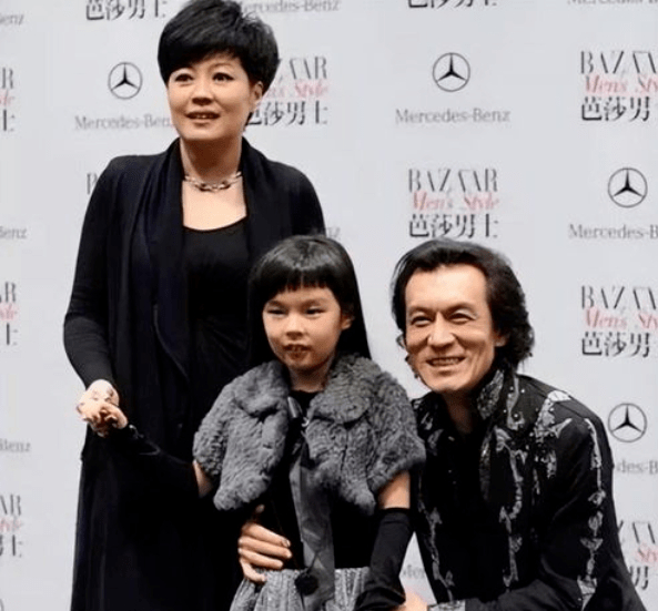 星二代整容式长大钟丽缇最丑女儿逆袭小沈阳女儿换脸
