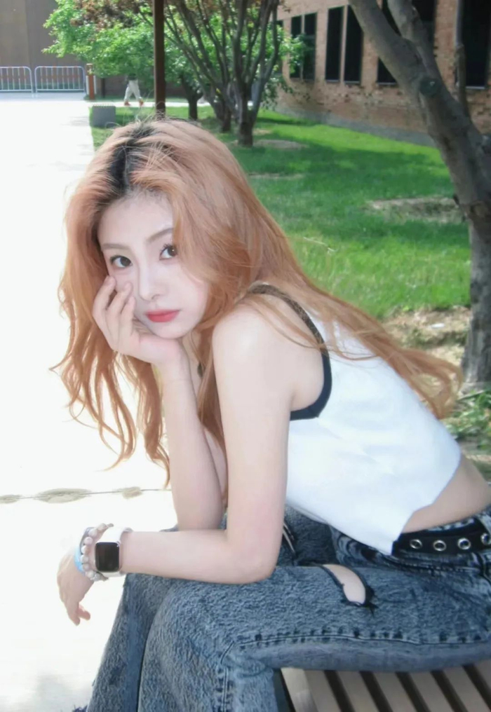 还记得《巴啦啦小魔仙》里的方珍妮吗?竟演了这么多大热剧?