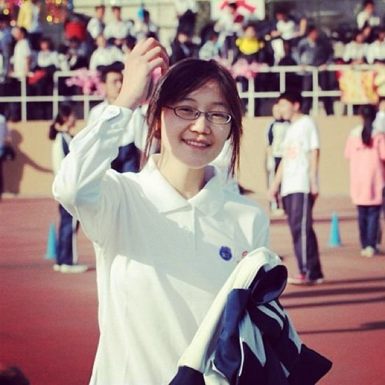     高中时期的王食欲。受访者供图