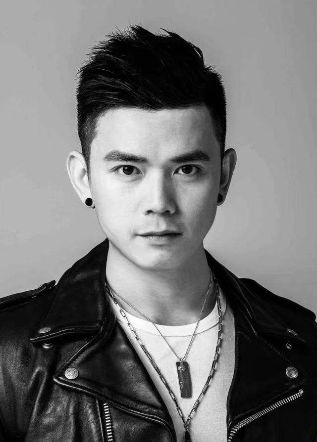 “好声音”亚军张恒远突病逝,5月露面消瘦变样,同乡称其患喉癌|汪峰|毕夏|中国好声音|父母_新浪新闻