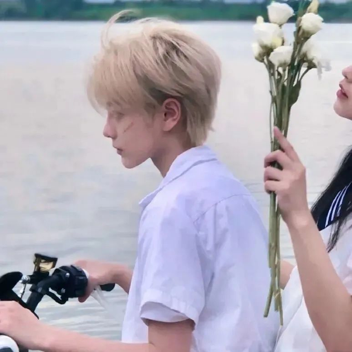 情侣头像| 女生最喜欢的恋爱是什么样的|恋爱|女生|两个人_新浪新闻