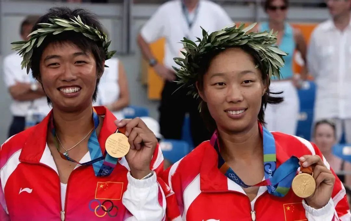 ▲李婷（左）、孙甜甜（右）