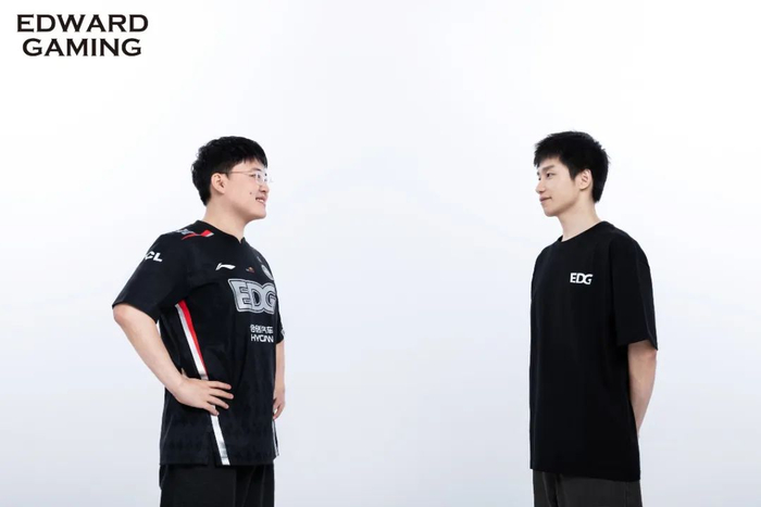 “猪与狗”，曾经的一对宿敌