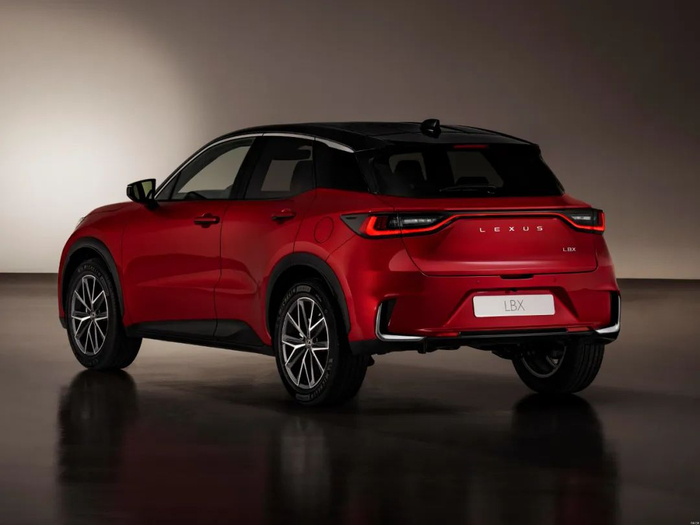预计20万?混动系统 四驱!雷克萨斯全新suv,超值?