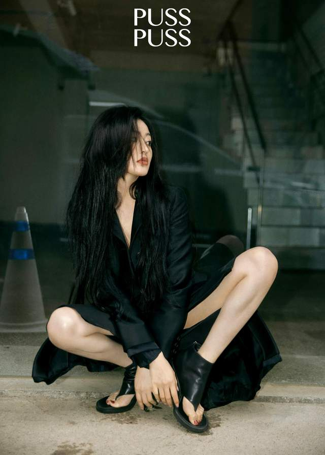 张天爱下蹲后,谁注意到她的小腿肚,少动一下都没这效果|阿麦从军