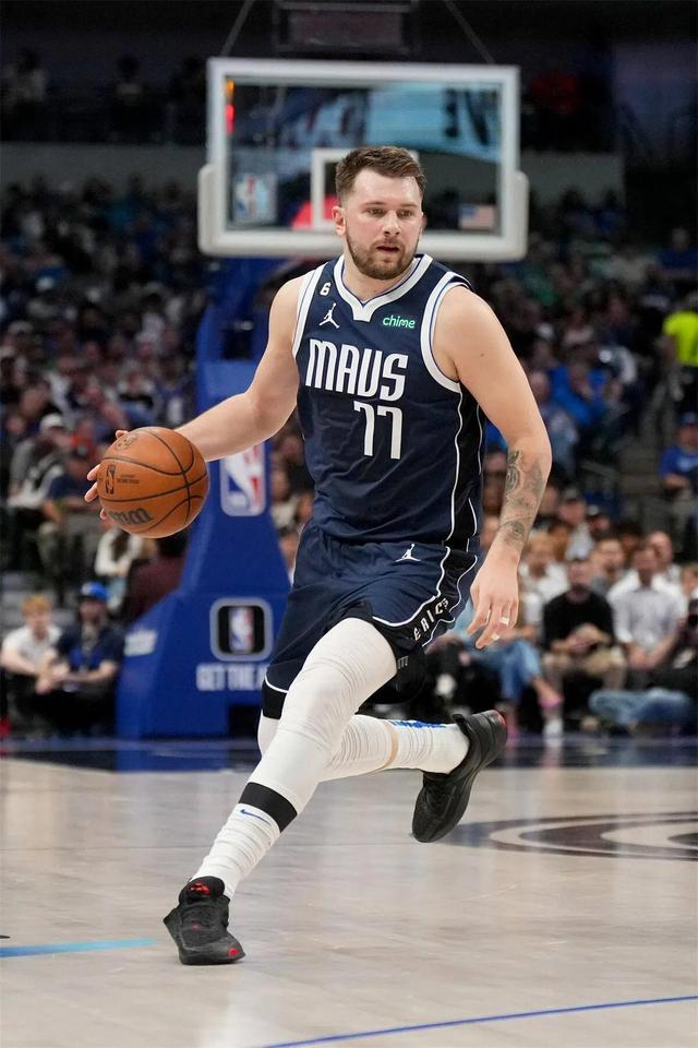 东契奇休赛期苦练不学哈登 做好1改变不走大胡子老路__财经头条