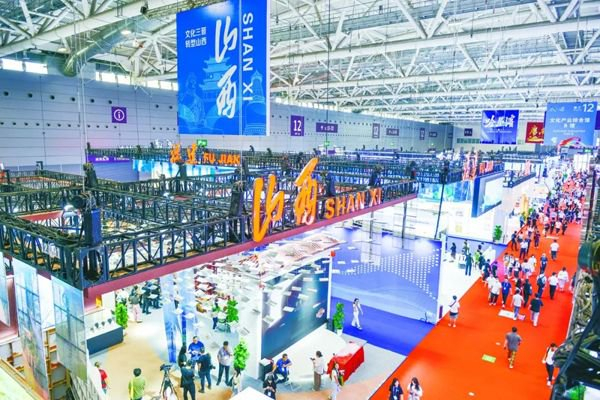 图为：生产一线