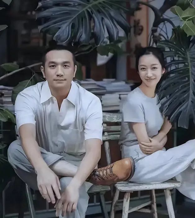 女有王菲,男有黄觉:这该死的好命|黄觉|麦子|王菲_新浪新闻