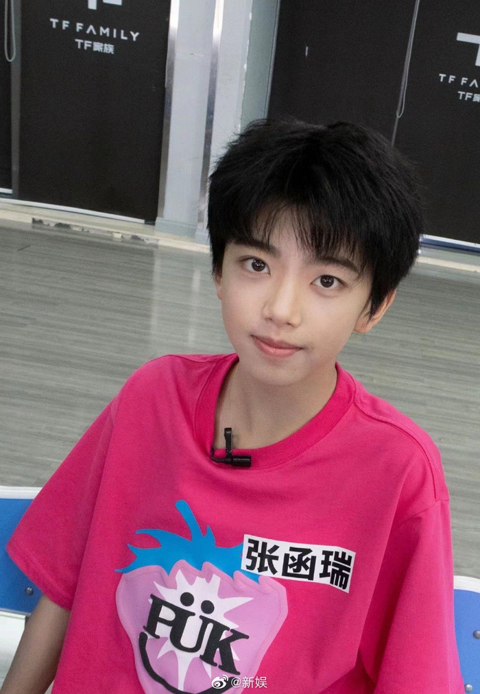 tf四代星期五练习生花絮图更新啦……|练习生|张仲|杨涵_新浪新闻