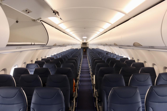 青岛航空首架a321neo飞机入列 全空客机队规模增至35架|青岛航空|青岛