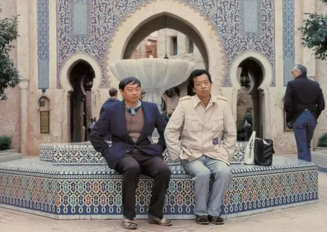 《王小波传》②|荒诞的现实,促成作家的诞生