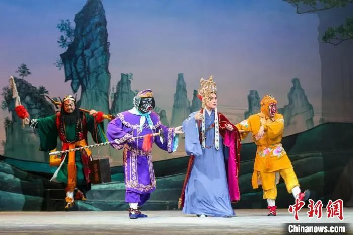 绍剧《孙悟空三打白骨精》。浙江省文化和旅游厅供图