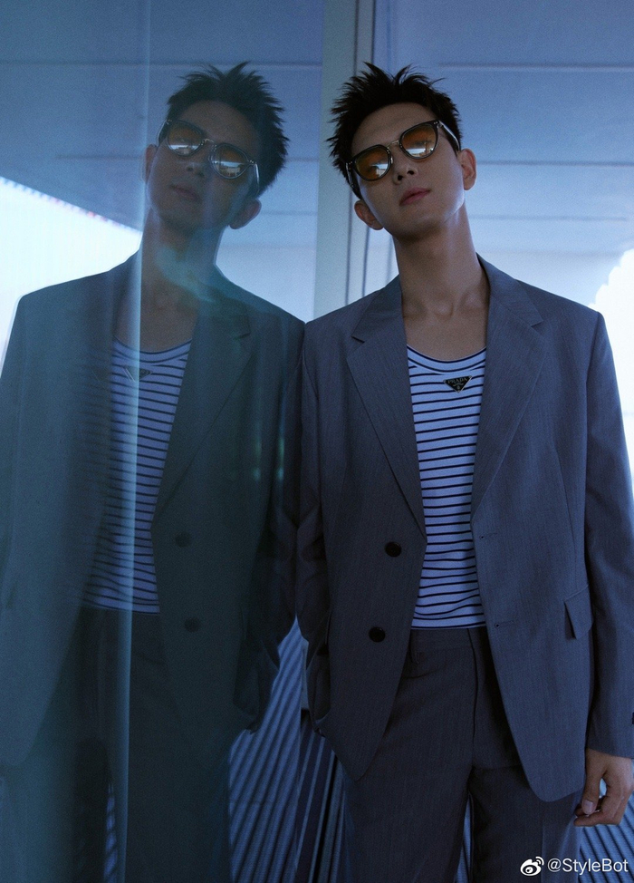 李现* 工作室发布看秀行程新图|李现_新浪新闻