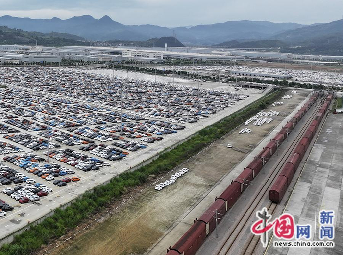 宁德汽车基地铁路专用线。陆佳骏 摄