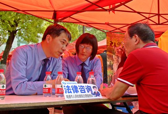 和平桥街道在职党员双报到赋能服务零距离