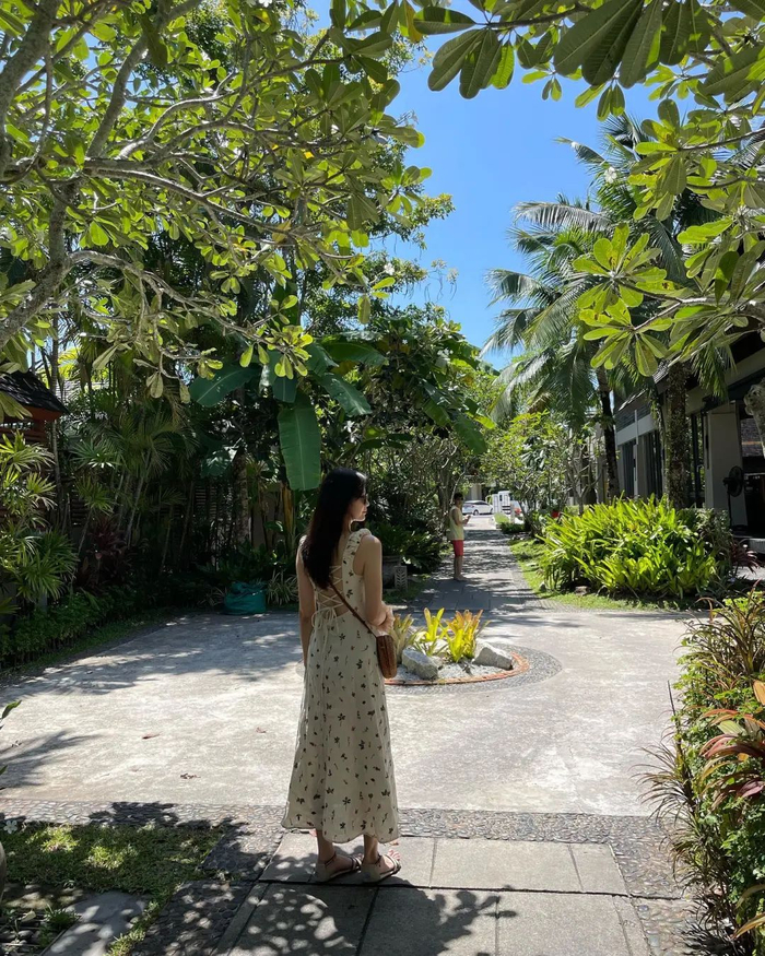 恭喜金钟国获百想男综艺人奖全昭旻夏天与泳装知道这