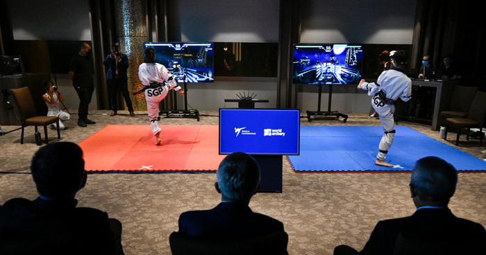 虚拟跆拳道要求参与者需要真实体育锻炼。