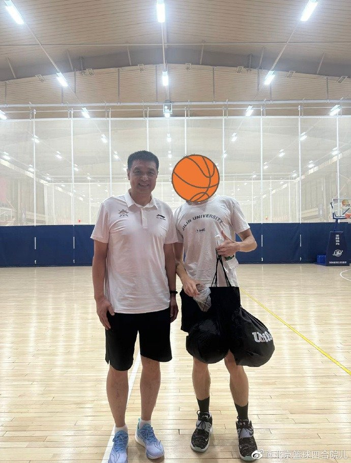 闵鹿蕾将在8月份正式接手北控男篮