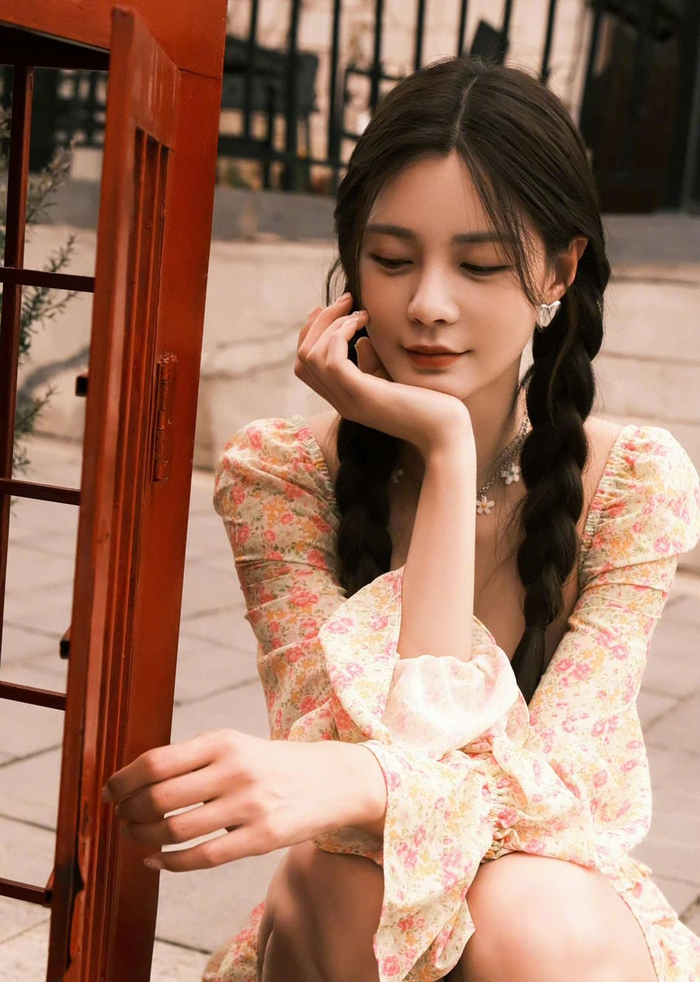 长风渡里的西凤娘子和沈梦辰好像……|沈梦辰_新浪新闻