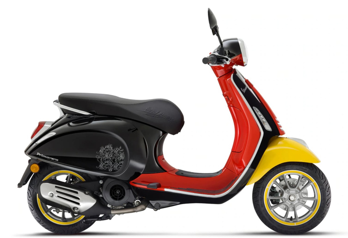 vespa 推出迪士尼联名款定制车 primavera,车身多处米奇标识|米老鼠