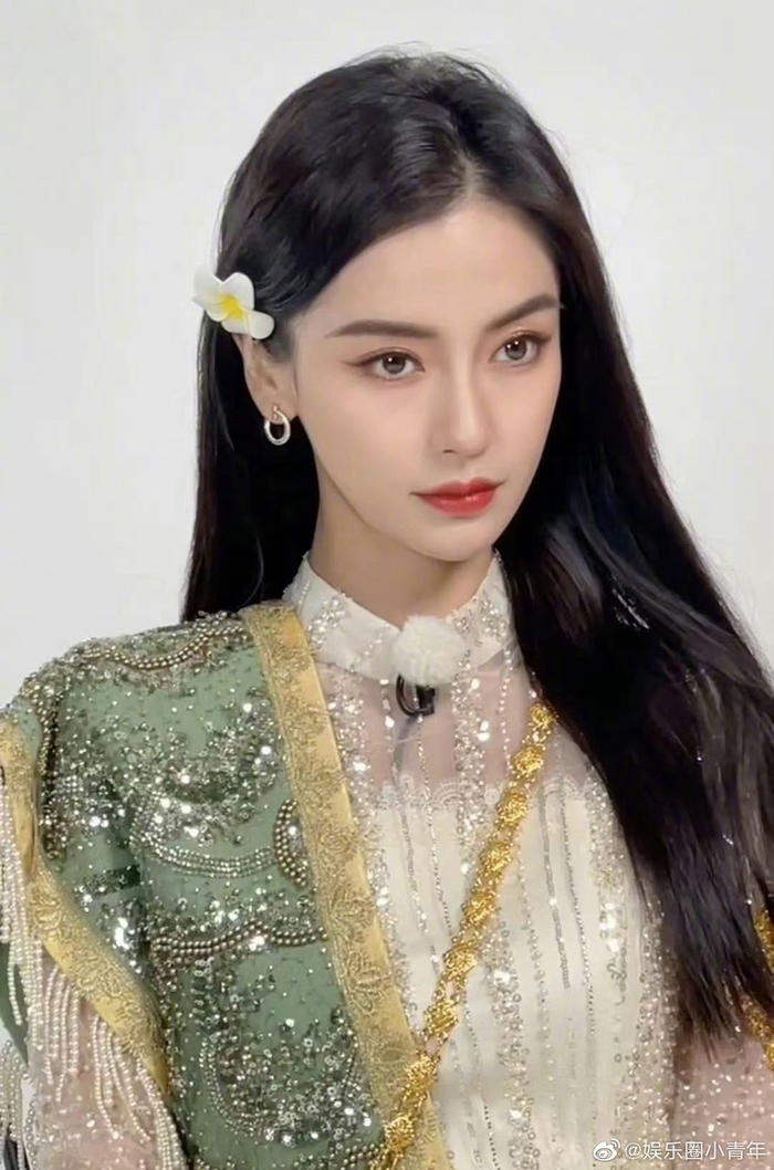 迪丽热巴|angelababy|奔跑吧_新浪新闻