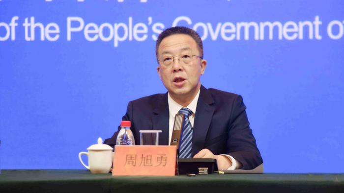 周旭勇(贵府图 图片开始:新疆维吾尔自治区政府新闻办)