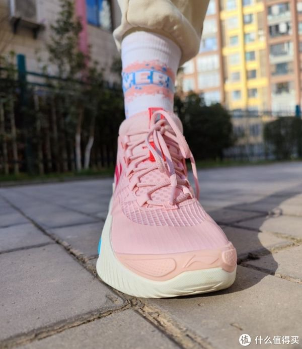 球鞋分享及测评之李宁 反伍2低帮|李宁(LI-NING)|运动时尚|后跟|外场|鞋子_新浪新闻