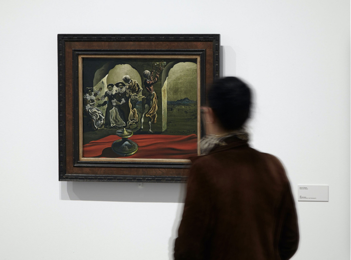 德里索菲亚王后国家美术馆“达利展”展览现场