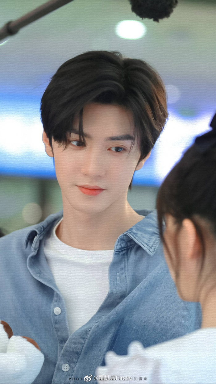 是该存一波陈哲远壁纸了