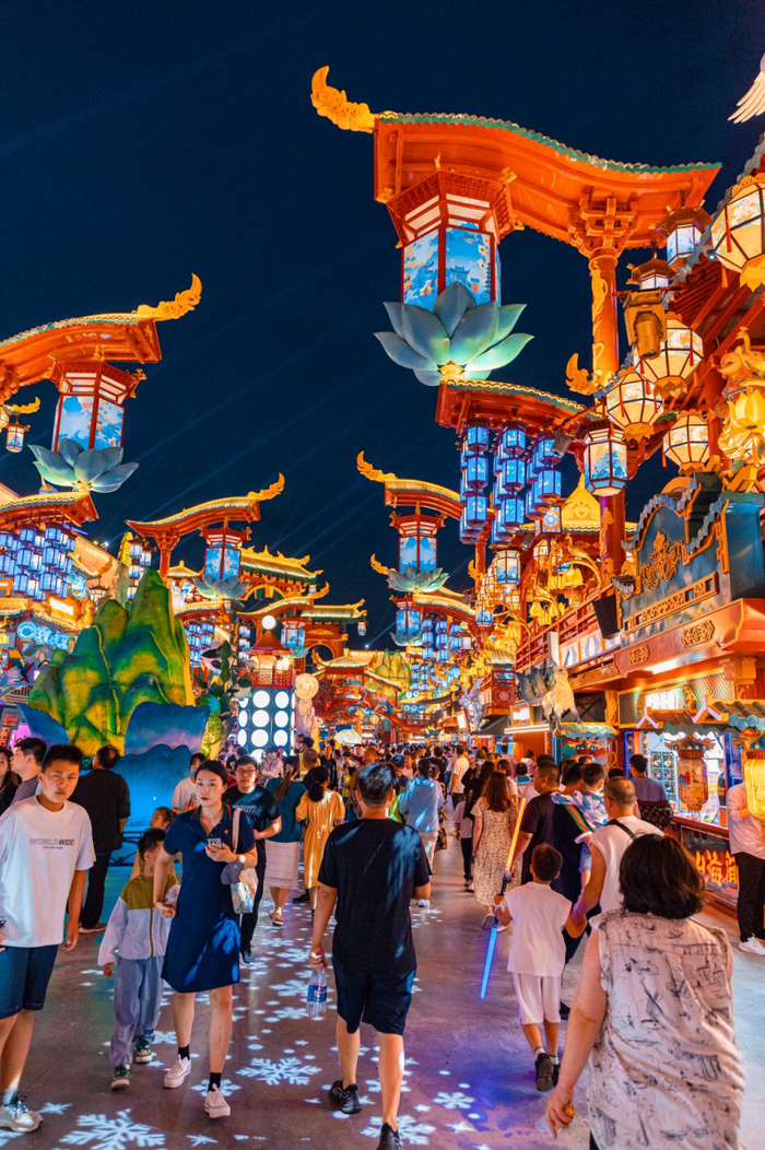 6月30日,青岛"不夜城"开城!