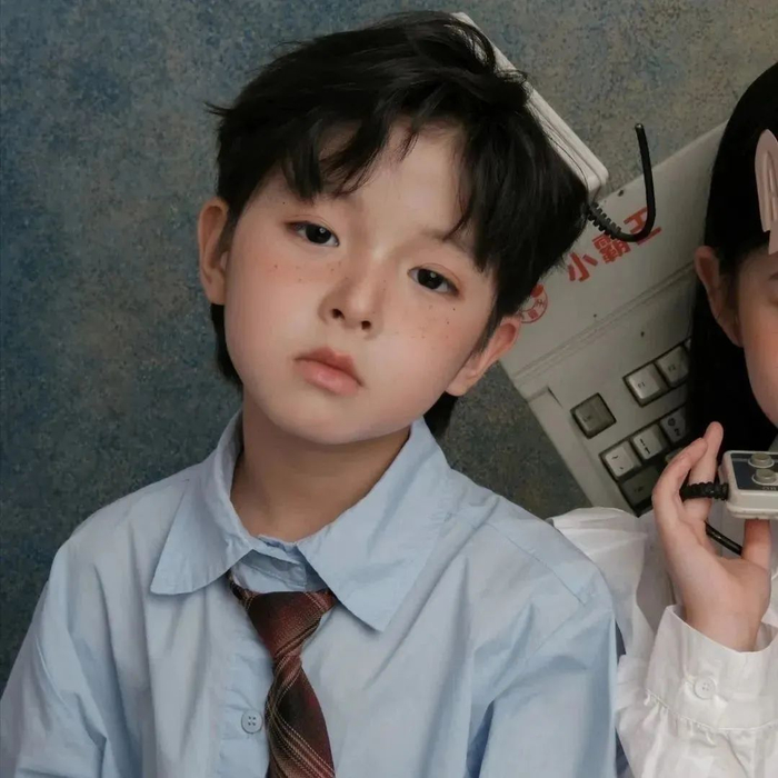 情侣头像女生吵架vs男生吵架后的反应