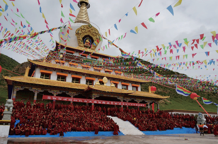 龙西寺念解脱菩提宝塔世界最高的藏汉建筑风格结合体佛塔