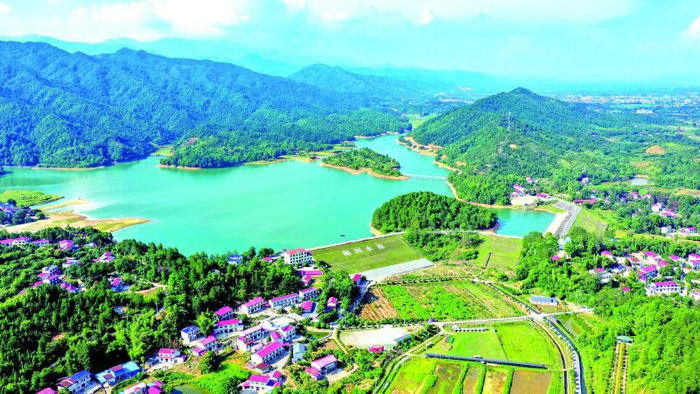 山水生金梅田湖村成长沙标杆