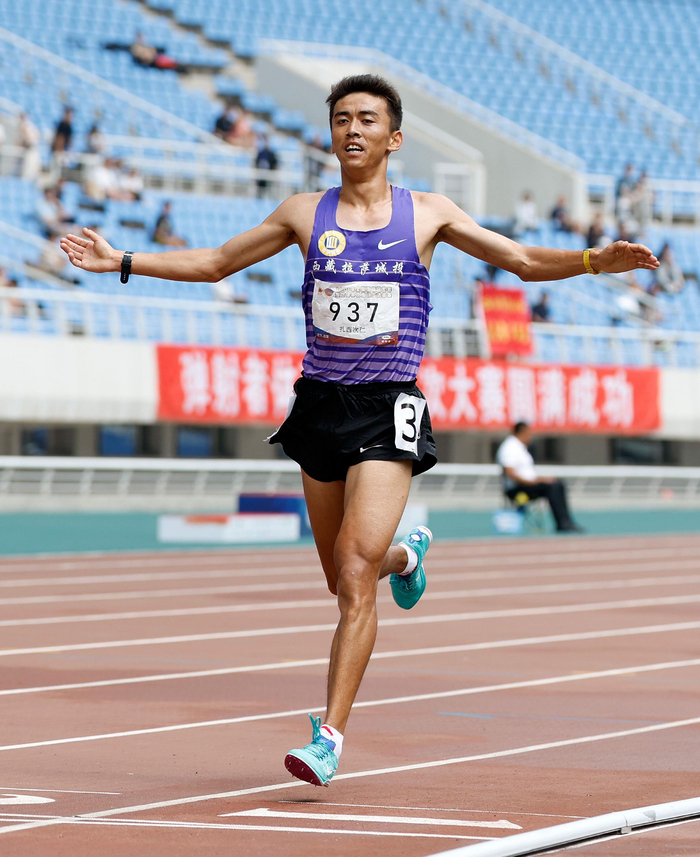 田径——全国冠军赛:男子10000米赛况|田径|上海|扎西次仁_新浪新闻