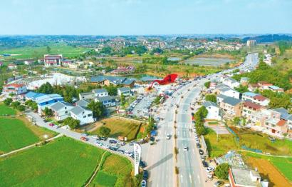 范长江故里旅游度假区。